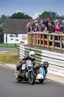 Vintage-motorcycle-club;eventdigitalimages;mallory-park;mallory-park-trackday-photographs;no-limits-trackdays;peter-wileman-photography;trackday-digital-images;trackday-photos;vmcc-festival-1000-bikes-photographs